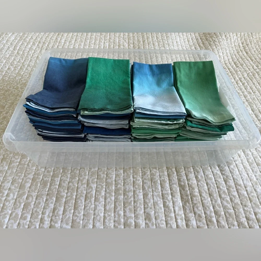 Handmade Dip Dyed Ombre Dinner Napkins | 20”x20” | Modern Tropical Wedding Event
